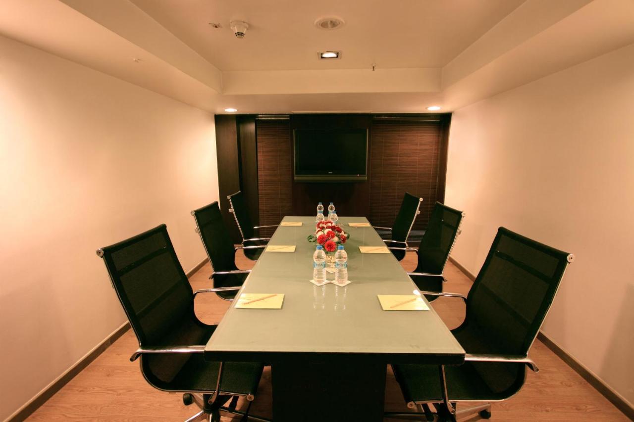Iris The Business Hotel Bengaluru Zewnętrze zdjęcie